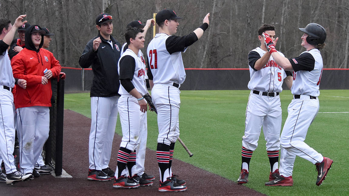 PHOTOS COURTESY OF SEATTLE UNIVERSITY ATHLETICS